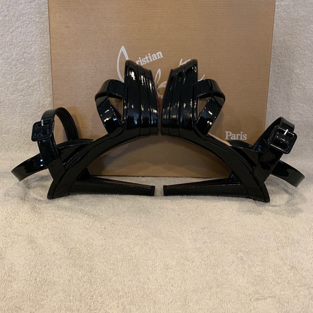 Christian Louboutin Shoes - Picture 4 of 7